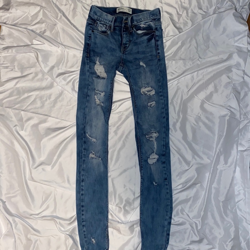 Ripped skinny jeans size 0